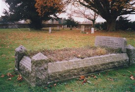 Photo:Grave of James Banyard